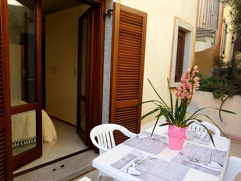 Residence Pala Stiddata With Panoramic Swimming Pool Trinità dʼAgultu Exterior foto