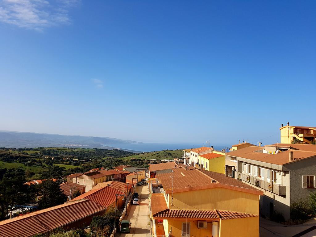 Residence Pala Stiddata With Panoramic Swimming Pool Trinità dʼAgultu Exterior foto
