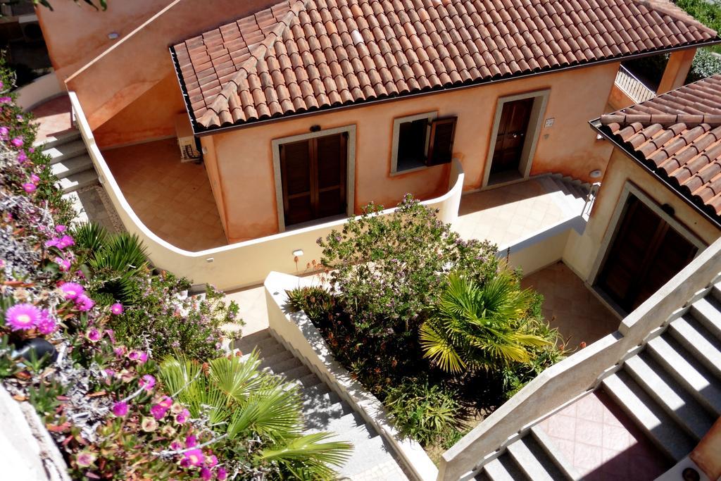 Residence Pala Stiddata With Panoramic Swimming Pool Trinità dʼAgultu Exterior foto