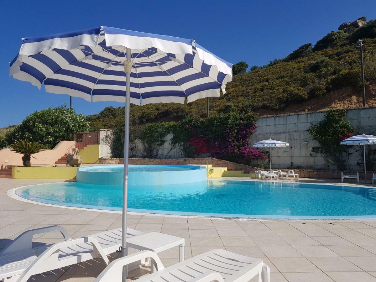 Residence Pala Stiddata With Panoramic Swimming Pool Trinità dʼAgultu Exterior foto
