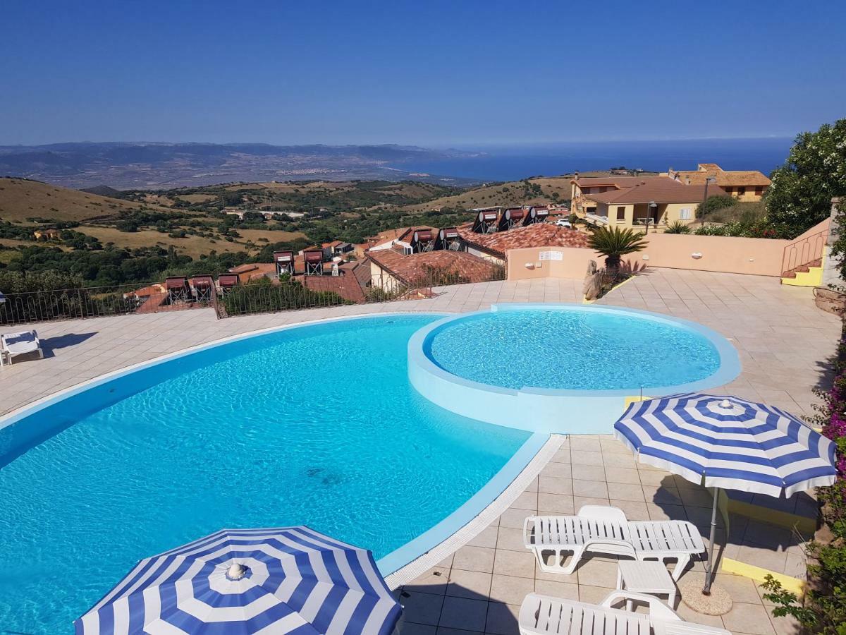 Residence Pala Stiddata With Panoramic Swimming Pool Trinità dʼAgultu Exterior foto