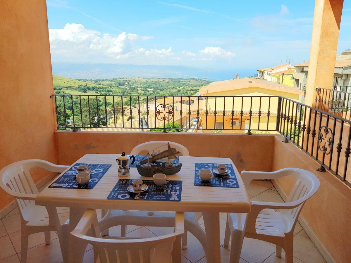 Residence Pala Stiddata With Panoramic Swimming Pool Trinità dʼAgultu Exterior foto
